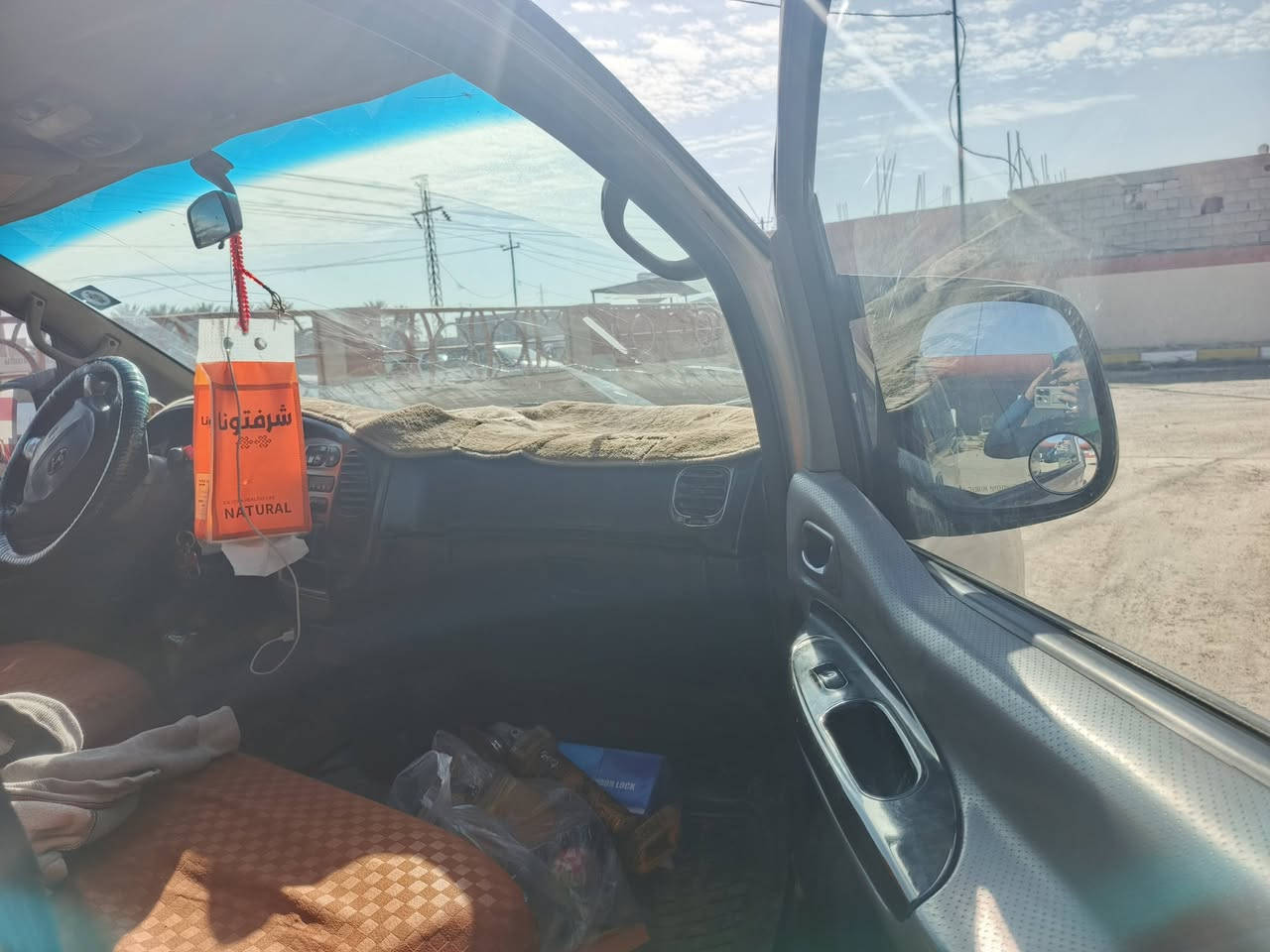 ستاركس 2007مصبوغة عام بدون معجون رقم انكليزي مكينة مسكر كير اوتو السعر ٦٥شراي اتصل ***********
