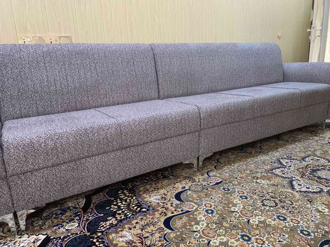 هـــــات هـــات
 ١٠ نەفەرییە نرخی ٣٣٠ هەزارە
نەخـــشی کۆمپیتەری
ڕێک بــــاریکــــەو بیوەرۆ 😁
تــــاقمێکی لـــــۆک لــــۆک لـــۆک 
دەستکــــردی عەسڵـــ عەسڵـــــی
وە بـــان خـــانیوە فڕەی بـــدە خوارۆ
پشت کۆمپیتەری  لەو رەنگە لە هەمووو کەلار ئەگەر بوو
وە بەلاش ئەدەمێ
هەر عەیبێکو  وە بەلاش بیوە
٧٥٠ هەزاری پێدراوە
نرخی یستای  ٣٣٠ هەزارە
یسفەنجی ١٠ سانتیمی عەسل عەسلی
وە زەمان ئەدەمێ
***********
