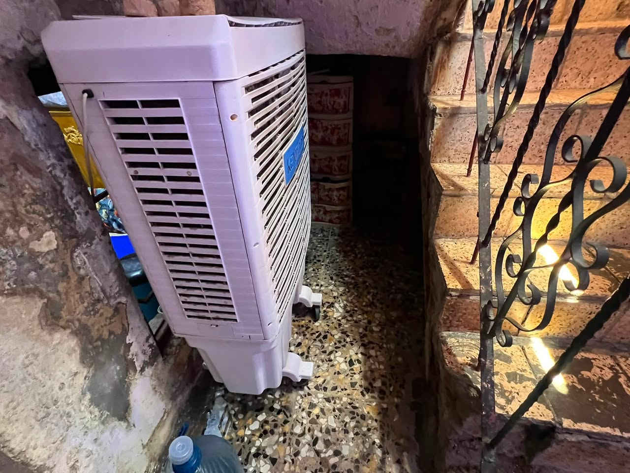 نصف قطعه البيع مدينه الصدر قطاع 39 على الفلاح رقم الهاتف (( ***********

