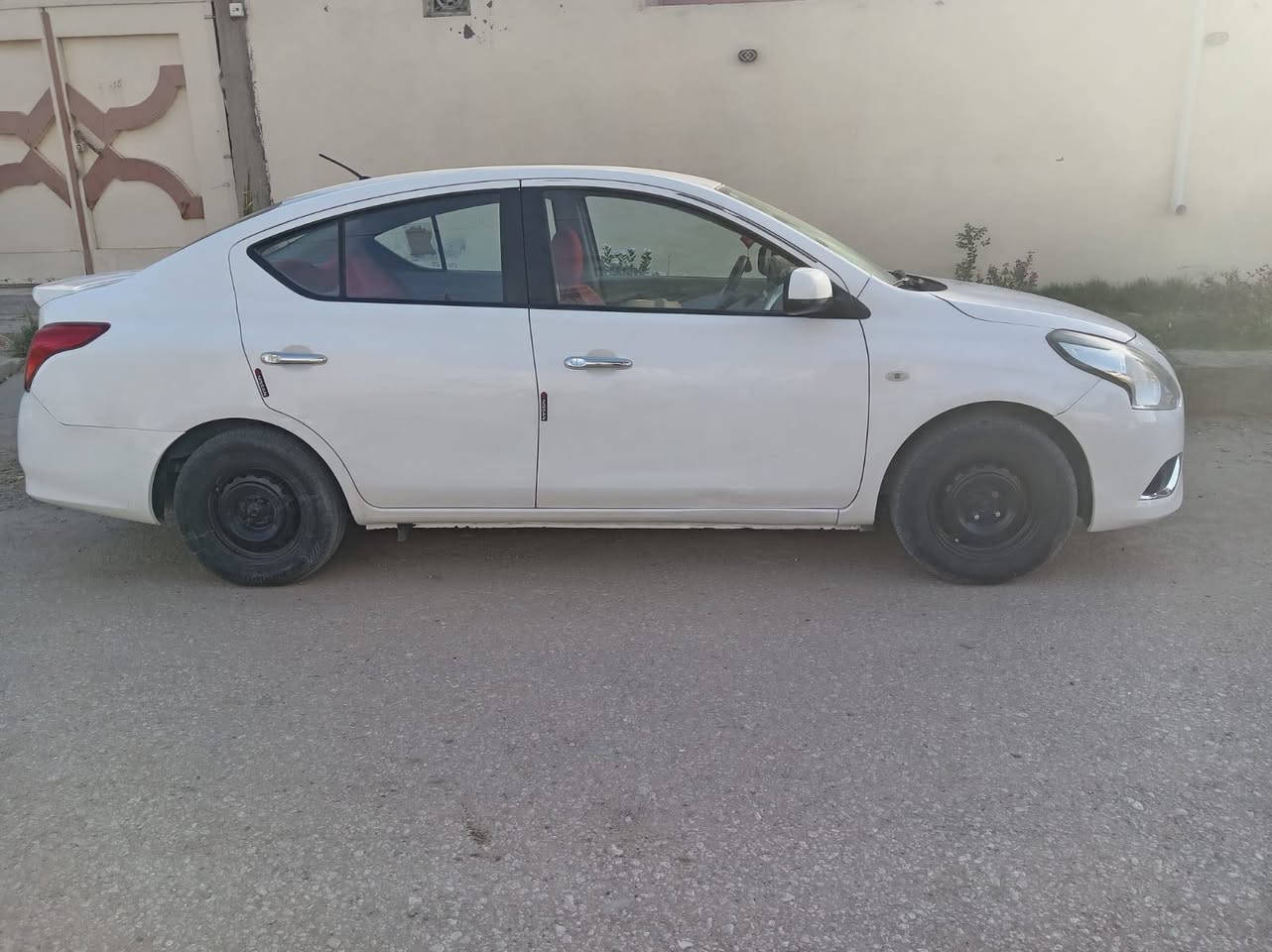 بنيسان صني مديل 2019 سياره حلوه وجديده الله شاهد احله من الصوره وصور سونارها بل منشور تبريد ثلج مكاني نجف ابو صخير *********** ٩٠ وبيه مجال رقمي*********** ***********

