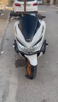 بيها تبخير Pcx جيل الثالث ياباني  بيها ورقة منفيست دخول كلشي بيها كامل...