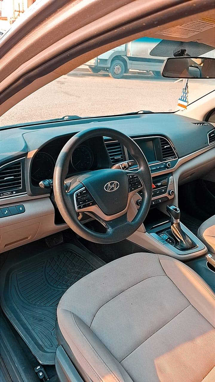 ئەلنترا مودیل 2018
ئمامی خلفی کپس سورحادی منشور
***********بی واتساپ أربيل, العراق
