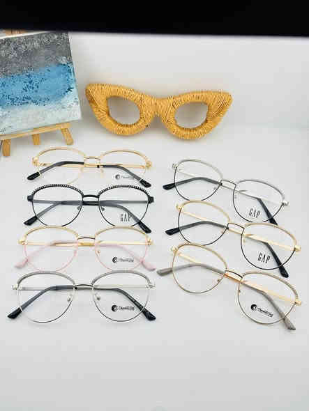 #فحص_النظر_صار_مجاني😍🤍
مراجعينا الكرام تحية طيبة تعلن لكم عوينات الفحص الدقيق عن وصول مجموعة كبيرة من الاطارات الستايل الرجالية والنسائية والاطفال مع فحص نظر مجاني للجميع ومتوفر عدسات لاصقة طبية مريحة للعين ومرطبة بجميع الدرجات وشفافة وملونة 
العنوات /بابل الحمزه الغربي _ فلكه الساعه _ عماره المرحوم علي عبيس (مجمع الياقوت الطبي) مقابيل مطعم زعفران
للتواصل/***********
انستا/ opt._mo
