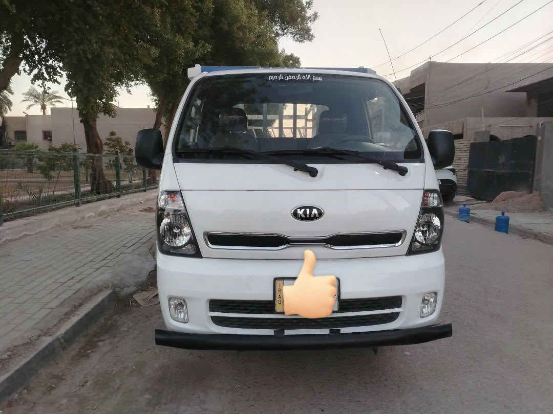 كيه فحل للبيع 4000مفتوح رقم بغداد مشروع وطني موديل 15سنوية 27 مكفول من كير ومحرك شاصي رقم شاصي واضح محور 14تخم تاير تبريد شغال تغليفة مال ربع والكاعية مال مسكر ماشية 153مكان بغدادالسعر 132 
        ***********
