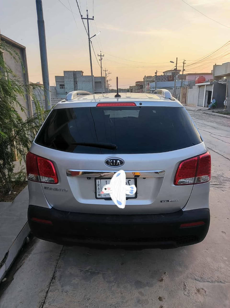 سورينتو رصاصي سبع راكب 6 سلندر للبيع 
رقم نينوى بيه كوبون تحويل شرط 
وين ما تريد شوفها 
سعر 147
للتواصل ***********واتساب
