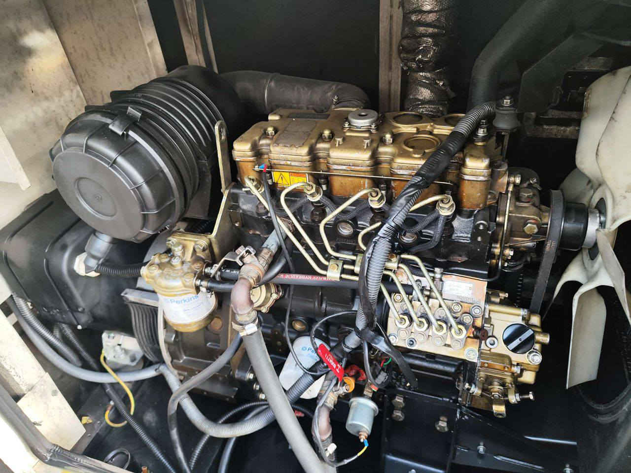 بيركنز 404 💪
Perkins 404

⚡ 22KVA 
كتم اوروبي
شبه جديد ✨
شغالات أقل من الف ساعة عمل
جاهزين للشغل مباشرة بكفاءة واعتمادية عالية 🔥


**إذا كنت صاحب هذا الإعلان وتريد حذفه لأي سبب، رجاءا أرسل رسالة إلى الدعم الفني**