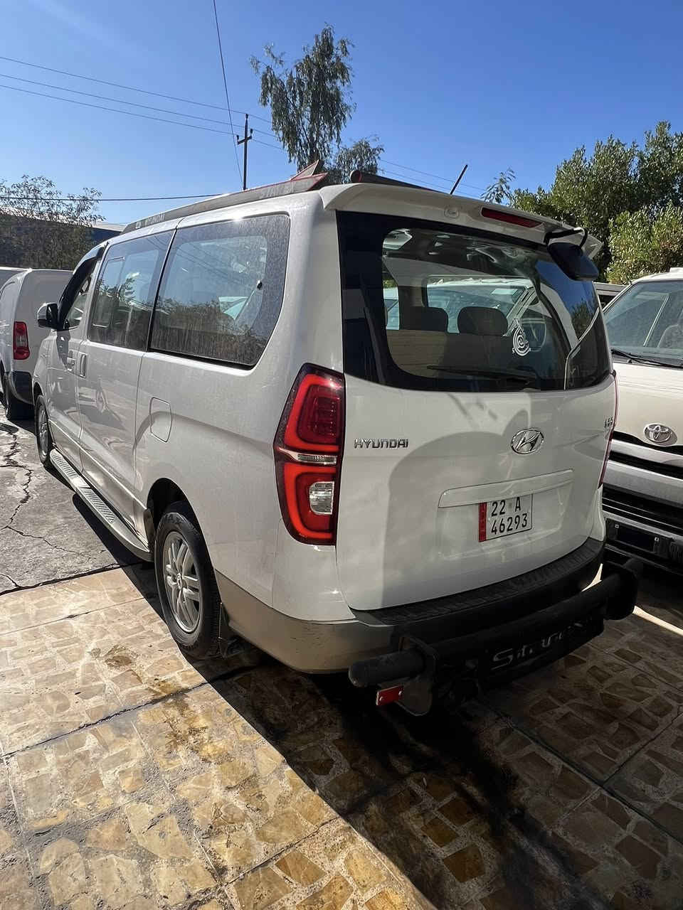 اللهم صلی علی نبینا محمد
هـیوانداي ستاركس 
مودیل ٢٠٢١
كاز مفتوح كیر عادي
رقم و سنوية جدید
بدون صبغ
ماشیة ١٠٨ الف كم 
***********
عنوان// اربیل شارع ٤٠ مدینة معارض مقابل معمل بیبسي
اسم معرض (معرض باصات)
