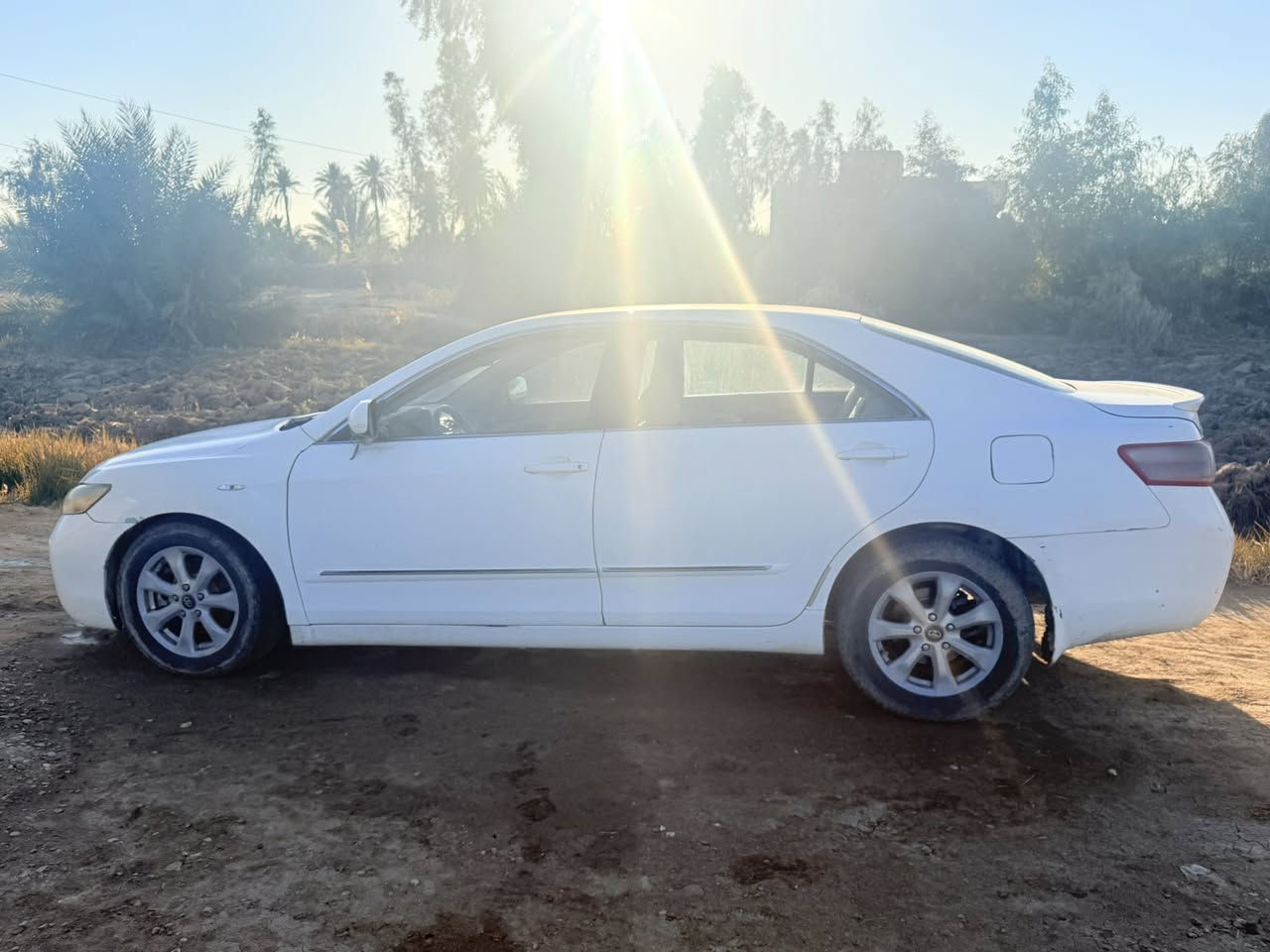 كامري للبيع مديل ٢٠٠٧ سياره مكينه وكير صارلهن ٢٨ يوم كله جديد كير ومكينه وتخم تاير وحداديه ظربه فقط جاملغ لامامي لايمن صفحت الصدر وتحويل ثاني يوم لاستفسار خاص او اتصال ***********
