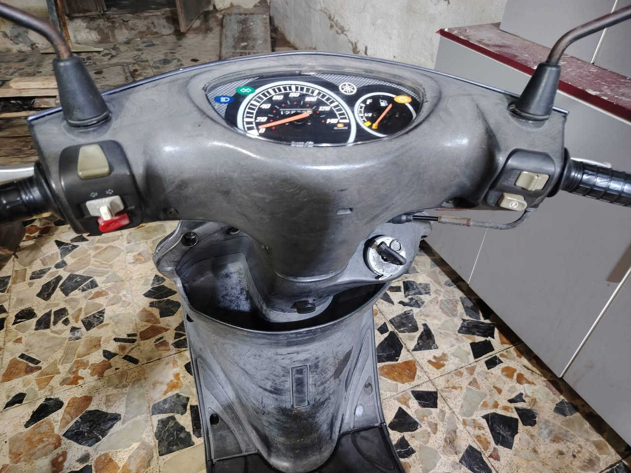 لبيع دراجة فريز نوزل نضافتة محركة كشرة 100٪ صالة سبوع نازلة رمبة ماشية 12الف سعرها ٩٥٠ قفل ***********
