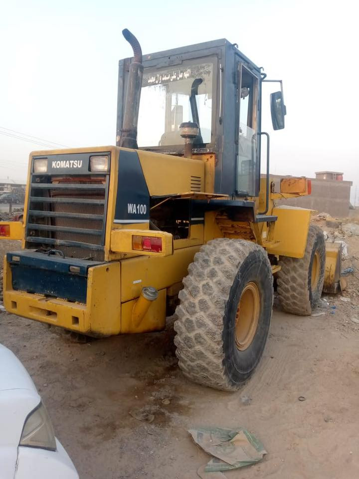 سلام عليكم كوماتسو حجم 100مكينه تجفيت جديد
كير اكسن جاهز العمل رقم بغداد الجديد سنويه 29
سعر 215

‭0772 940 0824‬
