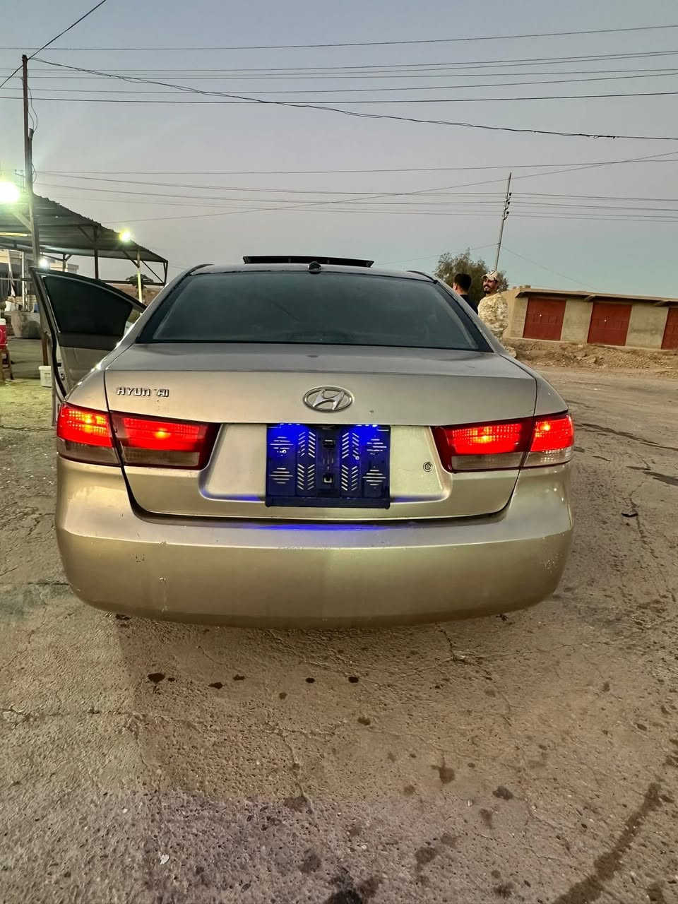 السلام عليكم
للبيع 

سوناتا 2008ادوات 

كير محرك شرط 

محرك 2400

صدر جديد

تدفئة 🔥

تبريد ثلج🧊  

السعر 37 وبيها مجال 

الاتصال 

***********

مكان السياره الزويه
