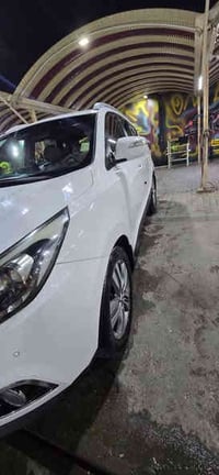 للبيع توسان ٢٠١٥ خليجي سياره جديده استخدام شخصي كفاله عامه ماشيه ٨٦ حق...