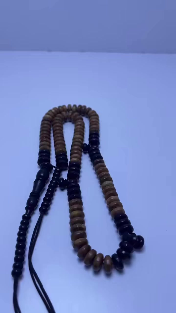 مسابح نارجين
عدد الخرز101
نظام عداد عدد 2
السعر 20مع التوصيل
للحجز تواصل خاص او واتساب 
***********
#سبحة #عراق #مسباح #الجميع #اذكار
