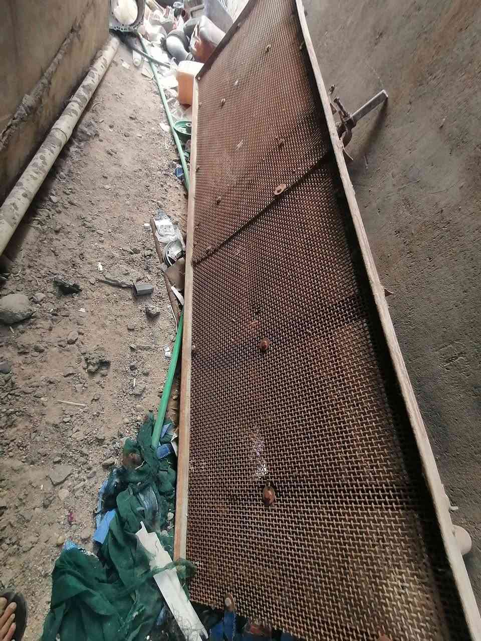 شواصي عدد٢ مال كرفان
شيلمان فولاذ 
وميوزه عدد٢
برج ارتفاع ٣ متر
وسقيفه
العنوان الزبير المكصب شارع ١٥


**إذا كنت صاحب هذا الإعلان وتريد حذفه لأي سبب، رجاءا أرسل رسالة إلى الدعم الفني**