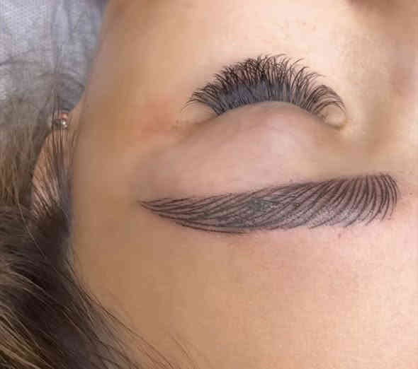 #جديد 
نانو سوفت 
شعيرات طبيعيه جدا جدا 
السعر 60 الف بدل 120 الف 
هذا العرض لمده محدوده جدا 

الدوره الصحه مقابل حلويات ابن نايف 
*********** متوفر واتساب
