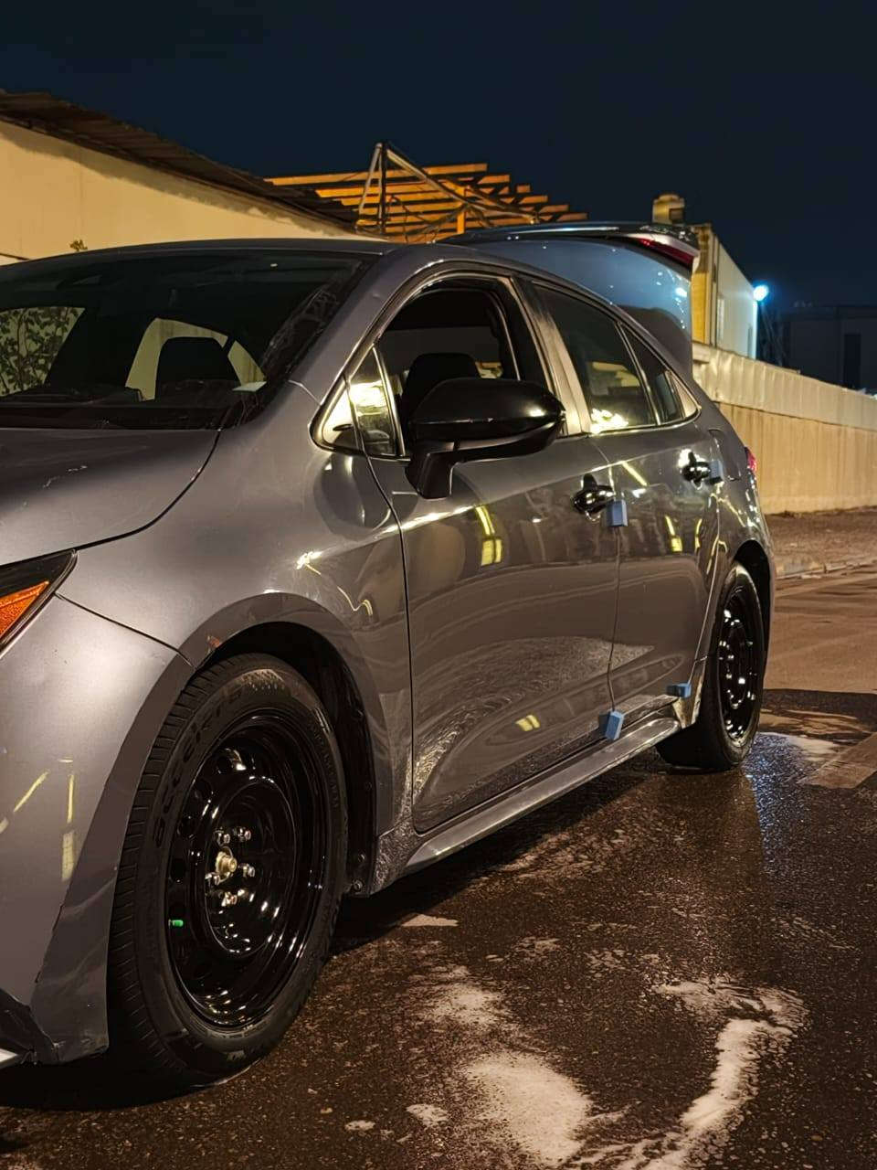 السلام عليكم  
سيارة للبيع نوع : تيوتا كورلا موديل 2020 وارد امريكي 
محركها 1800vvt
سيارة عظمته حلوه حادثها بين باب خلف الصدر والجاملخ الخلفي من امريكا وبيها كلير باب صدر  وبالعراق بس بارد بالجاملخ الخلفي. 
السياره ماشية 150 الف . هايدروليك الكير مبدله وضمان بيه 
وكاله مبدل وشرط على الفحص 
مواصفات السياره معروفه الكورلا اوتو هولد ومانع اصتطدام وكامره خلفيه وايكو مود . هند بريك بصمه مانع انزلاق وجليد وباقي مواصفات 
عليه سستم صوت للسماعات 
وياله لوك وتايرات جديده وبطاريه جديده بيها ضمان كذلك 
 
السعر 136 ورقه بيها مجال للشراي والجاد 

عنواني :- بغداد حي اور 
رقم الهاتف :- ***********
