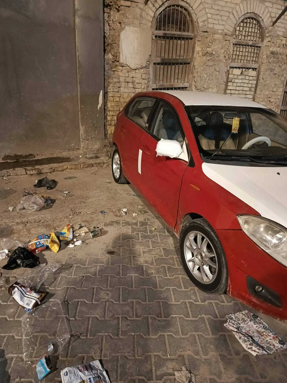 شيري فلاوين 2013سياره ملكوطه وكامله باقي بس تصبغ 27وبيهه مجال لطيبين***********
