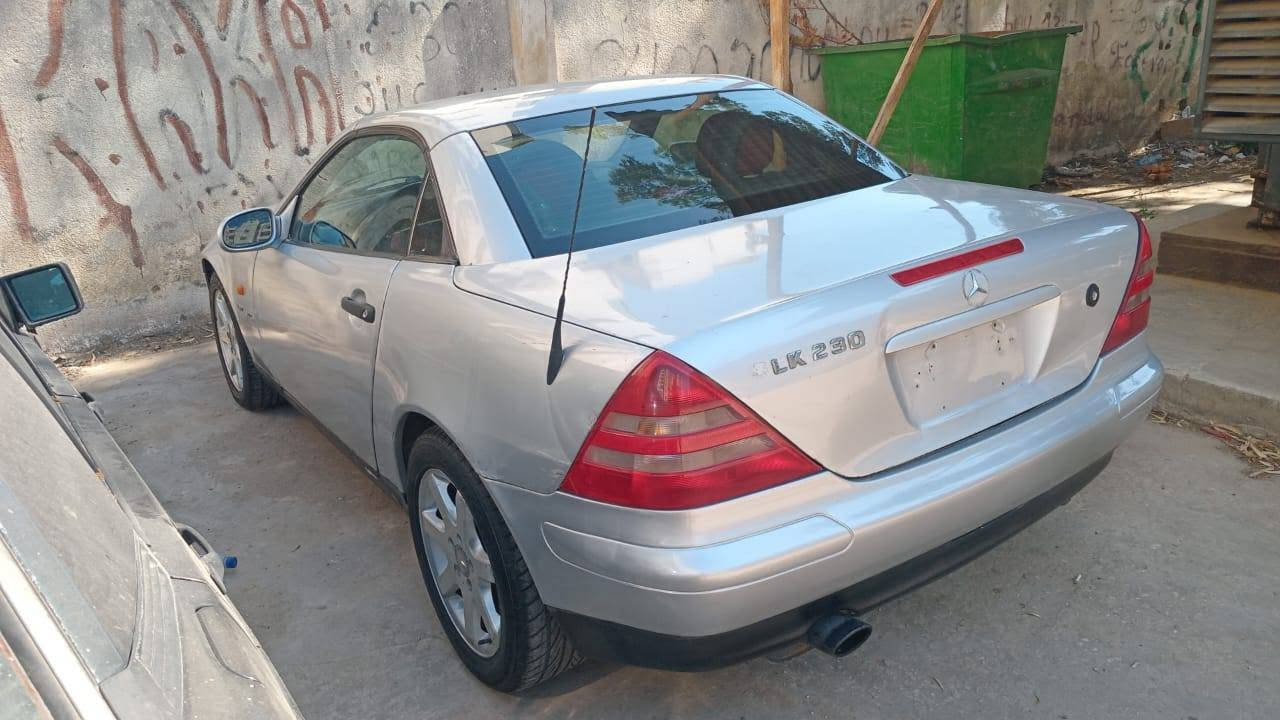 #Mercedes_SLK_230_Model_98
موجوده بي طرابلس أبو سمراء 
تليفون 76168406
سعره 1250 دولار 
انقاذ بعمل صك بيع بإسم لشاري طرابلس, لبنان


**إذا كنت صاحب هذا الإعلان وتريد حذفه لأي سبب، رجاءا أرسل رسالة إلى الدعم الفني**