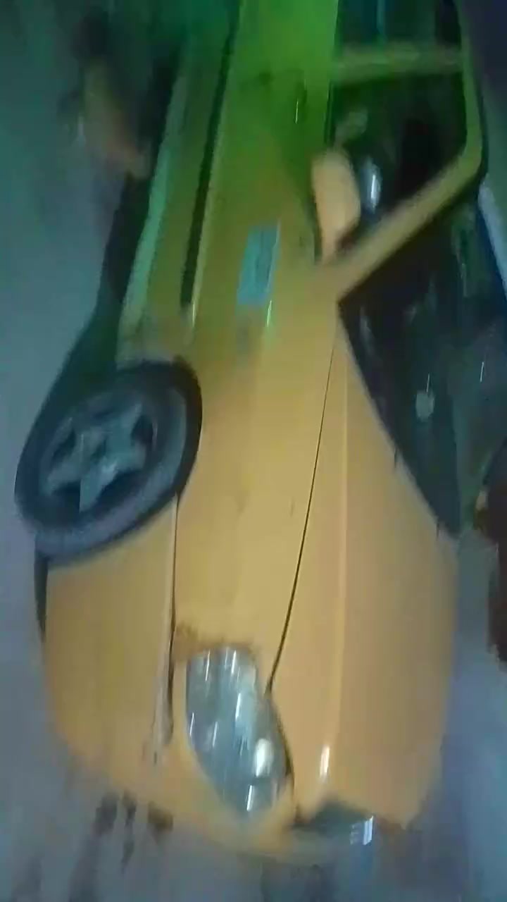 للبيع بدون راعي سنويه ظاعت سعرها 5ورقات مكاني بغداد حي طارق الوسط ***********
