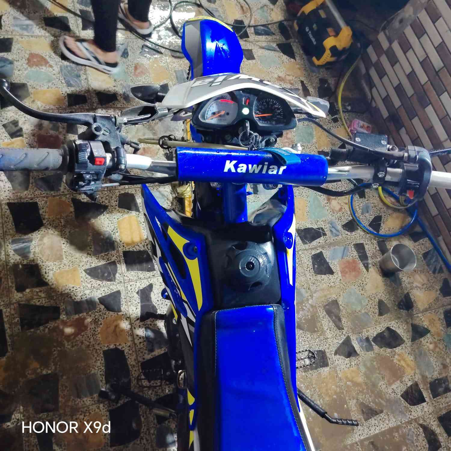 دراجه قفاز مديل 25
للبيع السعر 1300
***********
المكان العبيدي
