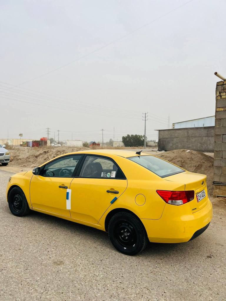 كيا فورتي وارد أمريكي السونار موجود بالصور تبديل قطعتين جاملغ جهة العبري والبونيد مكينه 2000حساسين المرغوب حاويه لا تنقيص ولا تبخر كير كذلك وفحصنن موجود بسونار  تبريد شغال حداديه أماميه خلفي جاهزه ما بيه خياس مصفره هيئه وغرامات رقم بغداد دولي مالكه يريد مداور سياره جاهزه من كلشي بيه فقط ضعف مشط ستيرن ولا تسئلني شبيه ضربته مذكوره بالسونار تعمير بالغد بس الطرف قواعد الدبل سليمه مكاني ذي قار الشطره رقم الهاتف ***********واتساب او اتصال السعر ٧٢ بيه مجال قليل الشطره, ذي قار
