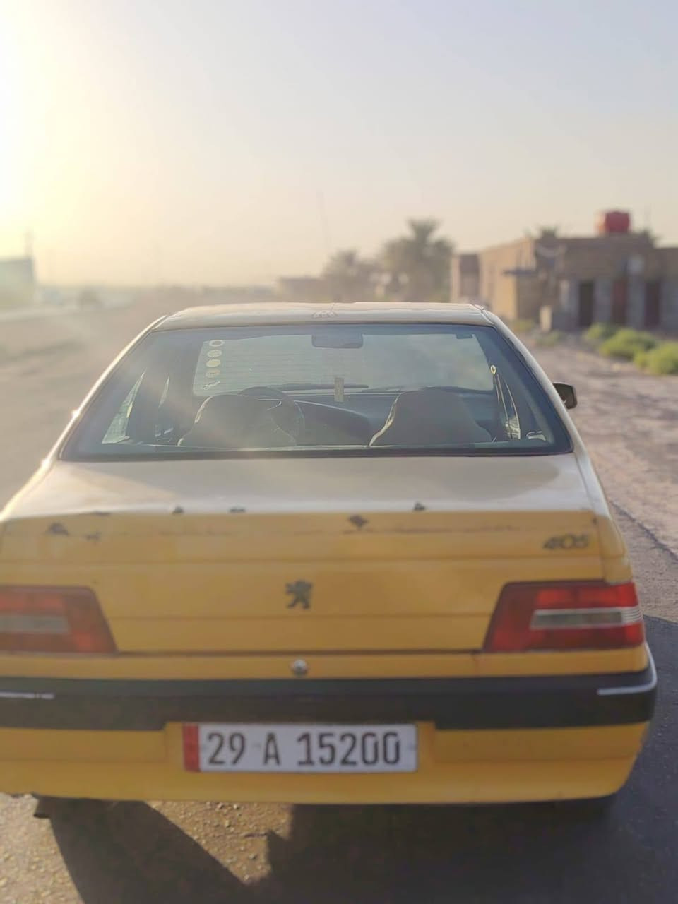 بيجو 405   2014 للبيع سياره رقم انكليزي بسمي مصفره هيئه أو غرامات السياره ماكفوله بس بيه دحجه شبر جوه البك لايت جهة السايق السياره تبخر الحداديه كله جديد إستوني شديته التبريد شغال بس عوزه ترتيب كرهبائيات بصيط السعر 33 أو بيه مجال السياره موجوده بالكوفه القريه العصريه مداور ثاني يوم اشوكت يعجبك.  ***********
