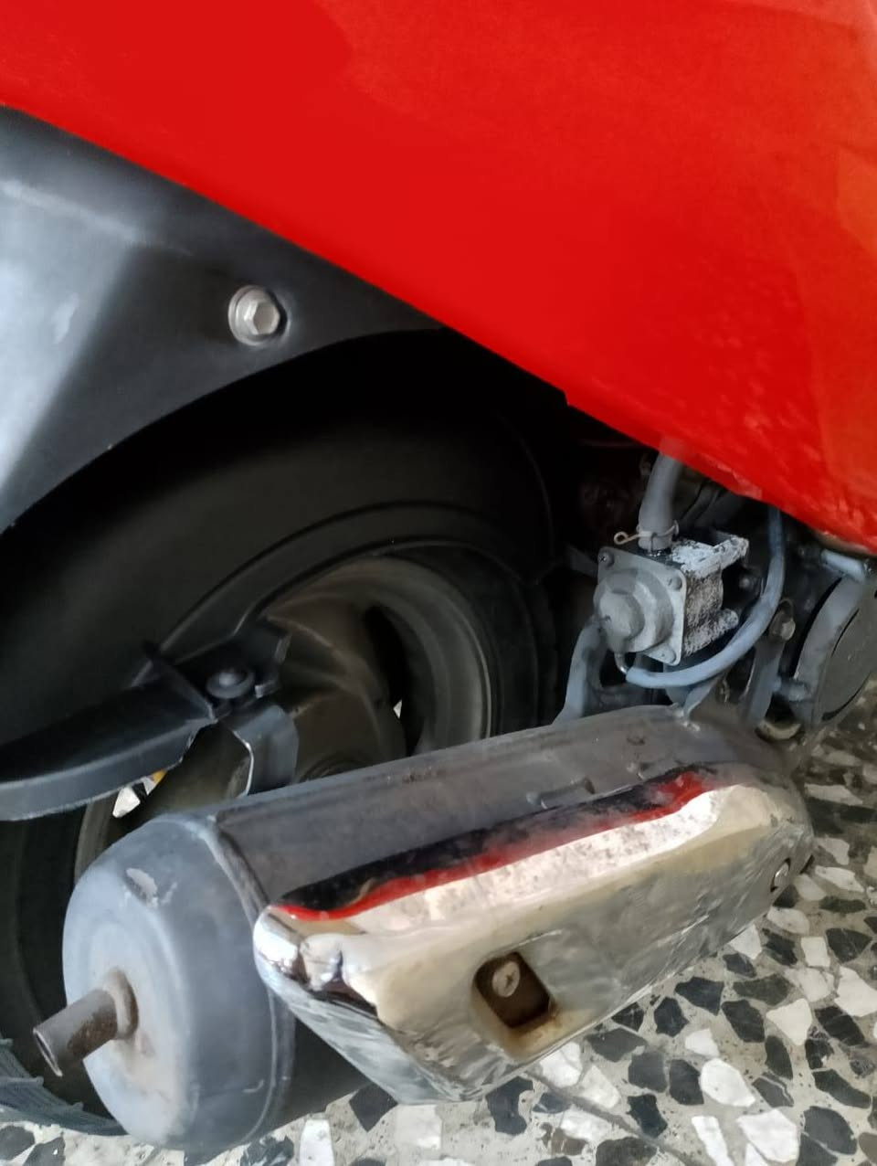 سلام عليكم دراجه فراشة للبيع مال حاويه مكينه جديده صالي يومين شاده شرط نضافه 💯 وين ميعجبك افحص مفتوحه لوقبق هندر مفتوح تاخذه بلاش كهربائيات كله شغاله شلعه ومعدل شرط انطيك سعر 650قفل مكاني نجف حي سلام رقمي ‏‪***********‬‏
