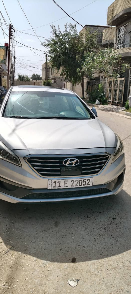 سلام عليكم سوناتا 16 سبورت وارد امريكي مكينه 2400جي دياي بيها جاملغ لخلفي ونص من جنطه بدون دواخل ليبل واحد 120وبيها مجال مكاني بغداد لتواصل ***********
