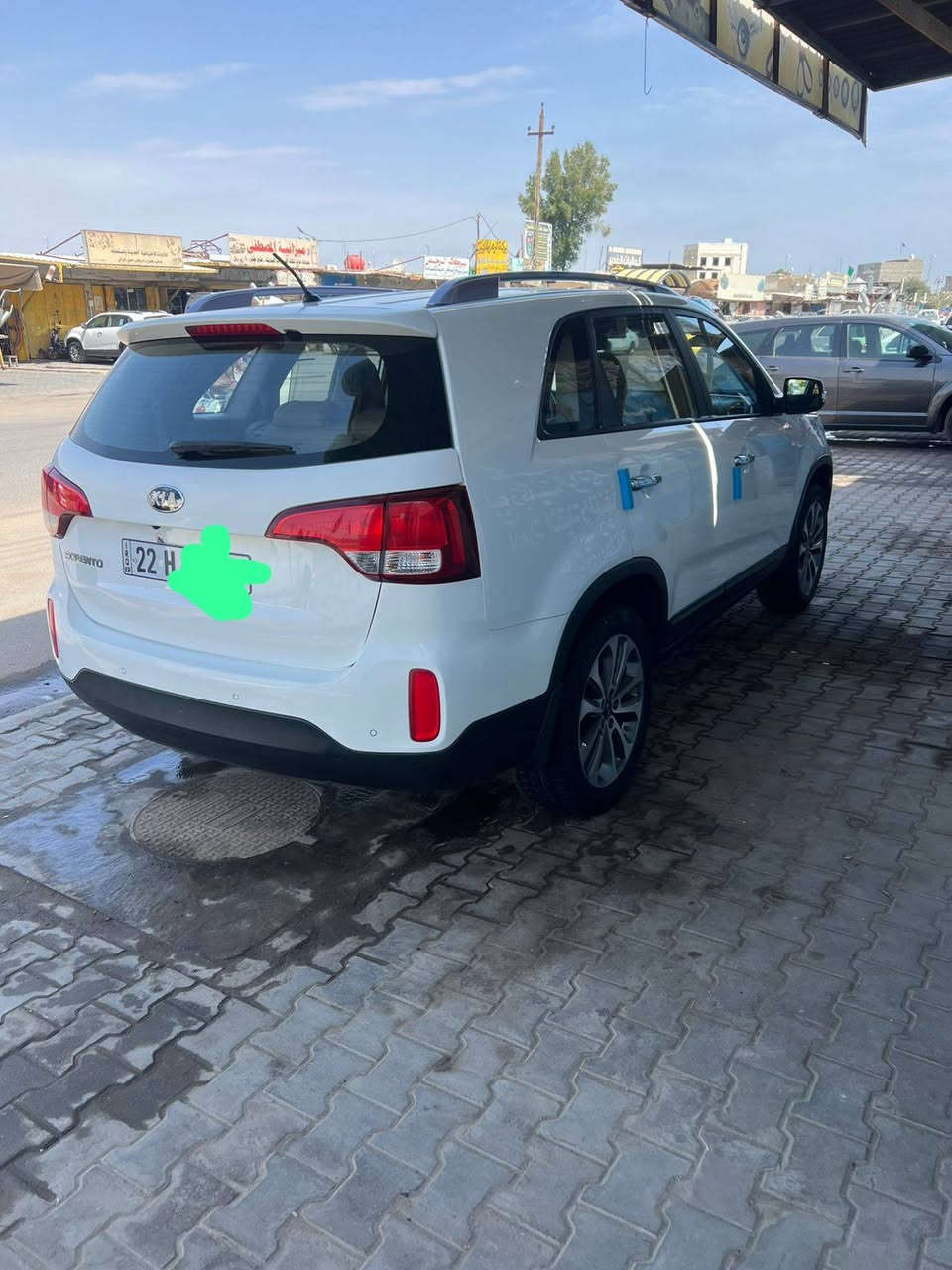 كيه سورنتو 
مديل 15 
خليجيه 
كفاله عامه حته من البارد 
عينه كاتنزه 
بصمه 
بردلت 
ويل كروم 
لعد مامي خلفي 
ماشيه 107
محرك ما مفتوح 
لدات بالبواب 
حساس مامي خلفي 
رقم جديد اربيل مجدد 2031 
رقم التلفون ***********
