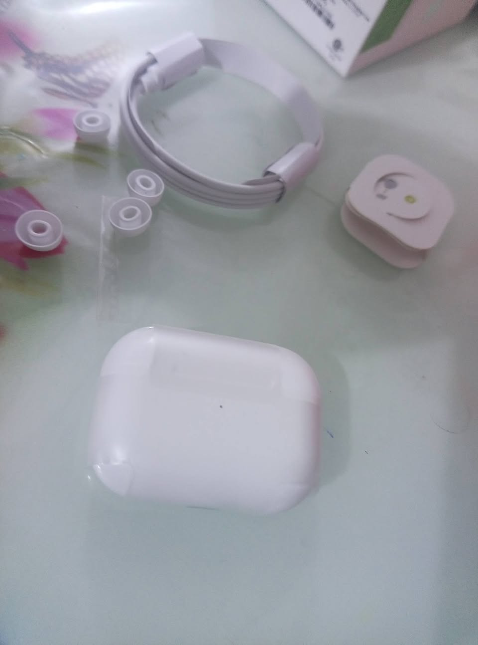 ايربود الجيل الرابع مختمه وثكيله وصوت وشحن جديده وشغاله وعالفحص 10مع التوصيل


**إذا كنت صاحب هذا الإعلان وتريد حذفه لأي سبب، رجاءا أرسل رسالة إلى الدعم الفني**