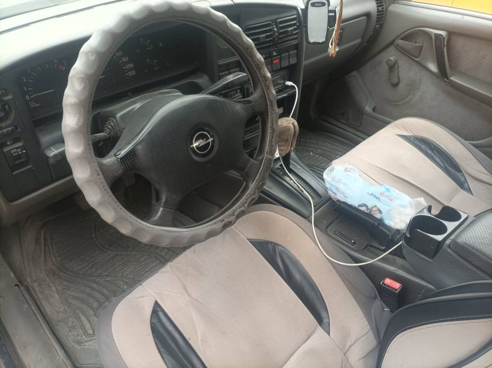 سلام عليكم اوميكا حجم 20 كير اوتو اوراقه كامله و هذا شكله موجوده داخل كركوك سعر 49وبيه مجال رقم كركوك كركوك, العراق


**إذا كنت صاحب هذا الإعلان وتريد حذفه لأي سبب، رجاءا أرسل رسالة إلى الدعم الفني**