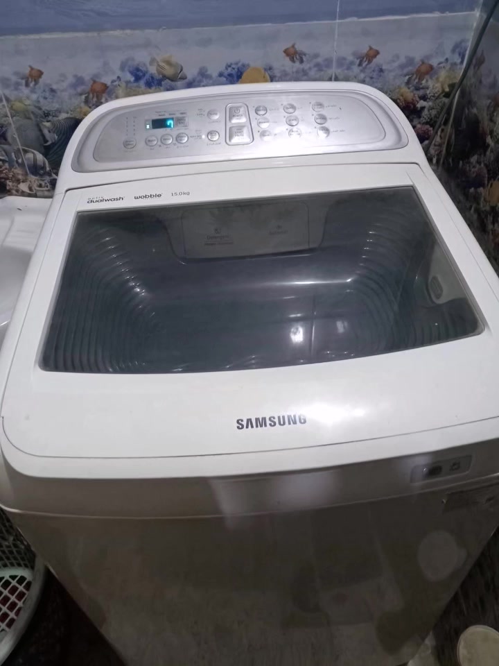 تم صيانة غساله فول اوتوماتيك سامسونك تبديل دبلات او صمامات الماء 
ورشة الرضا صيانة وتصليح غسالات النجف 
***********
