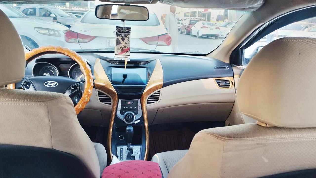 سياره النترا موديل 13
محرك 1600 شاشا كامره خلفيه 
حداديه كير محرك خير من الله 
عليهه غرامات مليون وشويه نجف السعر مقطوعه منه الغرامات 85 
النجف للأستفسار  ***********
