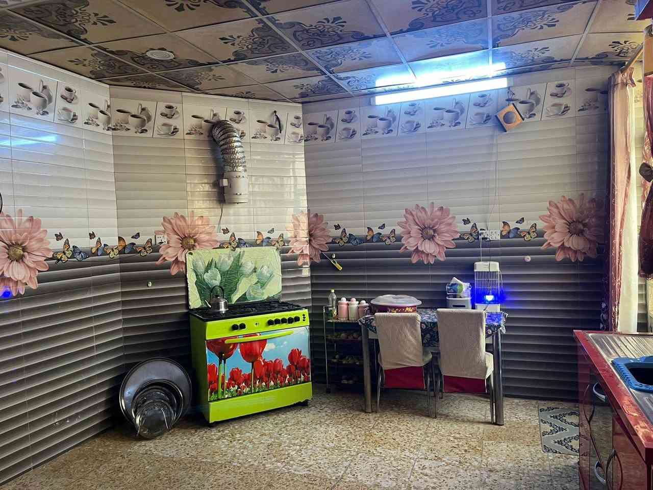 📢 اعلان 📢📢 اعلان 📢 
       👇               👇
⚜⚜ للبيع ⚜⚜ للبيع ⚜⚜
🏠 دار سكني طابو زراعي 🏠 
📐 المساحة  250 متر 📐
🌍 الموقع / الحلة / حي الجزائر /  خلف مستشفى الحياة 
🏡 طابق واحد  يحتوي على 2 غرف نوم  🌺 صاله 🌺 هول  🌺 مطبخ   🌸مجمع صحيات داخليه 2🌹 كراج
📏 الواجهة 10 متر والنزال 25 متر 
📷 صور المنزل مرفقة في الاعلان 👇
 ❓للاستفسار ⚜  زيارة مكتب انكيدو للعقارات والمقاولات في حي الجزائر مقابل مكبس التمور او 📞 الاتصال على هواتف المكتب 
☎️*********** محمد الزبيدي 
☎️ *********** سيد وليد 
☎️ *********** سيد وليد 
⚜⚜⚜⚜⚜⚜⚜⚜⚜
