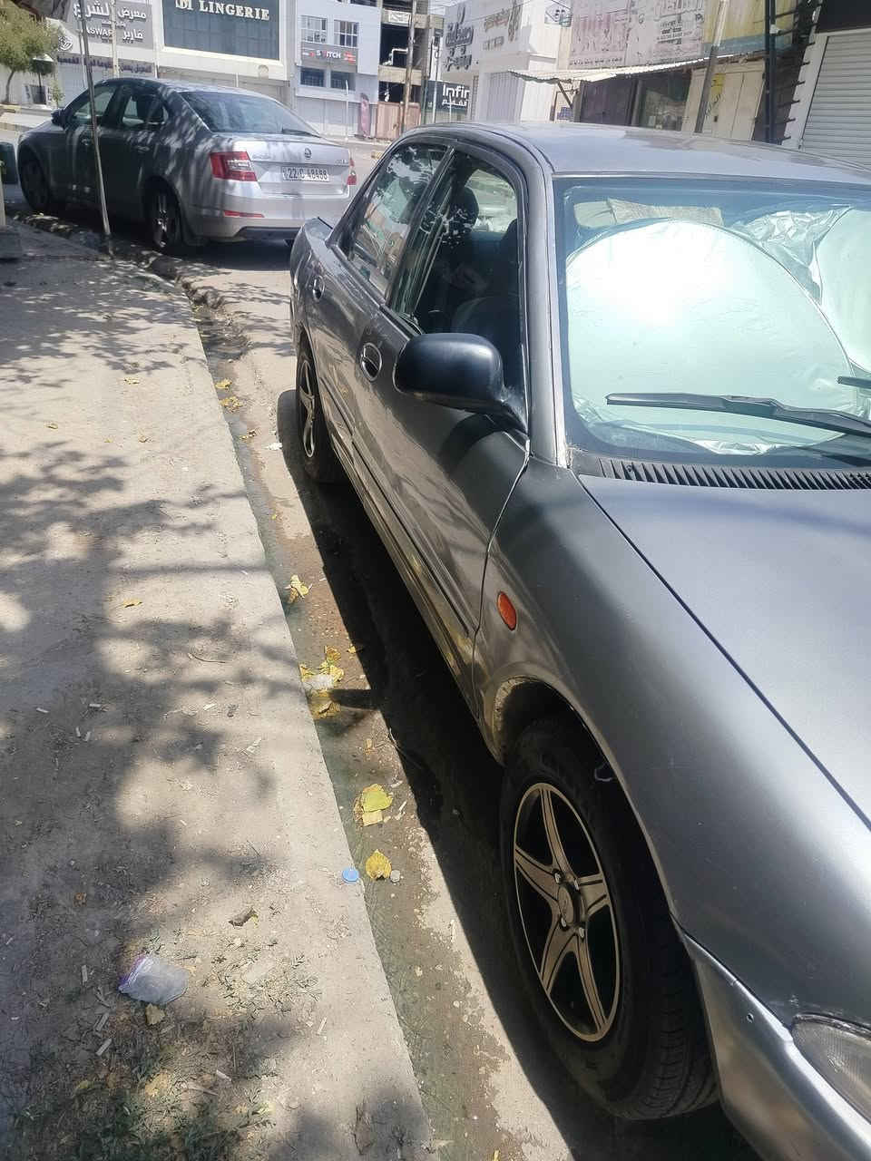 السلام عليكم بروتون2002
مكينه معمره جديد كير عادي
تبريد وتدفئه شغاله 
كهربائيات شغاله
شاشه كامره
مصبوغه عام 
سنويه 2030تسقط سياره جاهزه
شرط التحويل
***********
