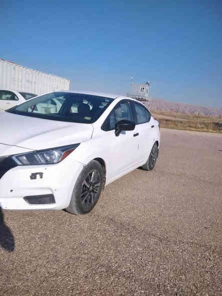 فيرسة موديل 2020 S
يك جاملغ صبغ بي داخلي 
40 هزار رويشتية
رقم موبايل واتساب 
*********** اكر
