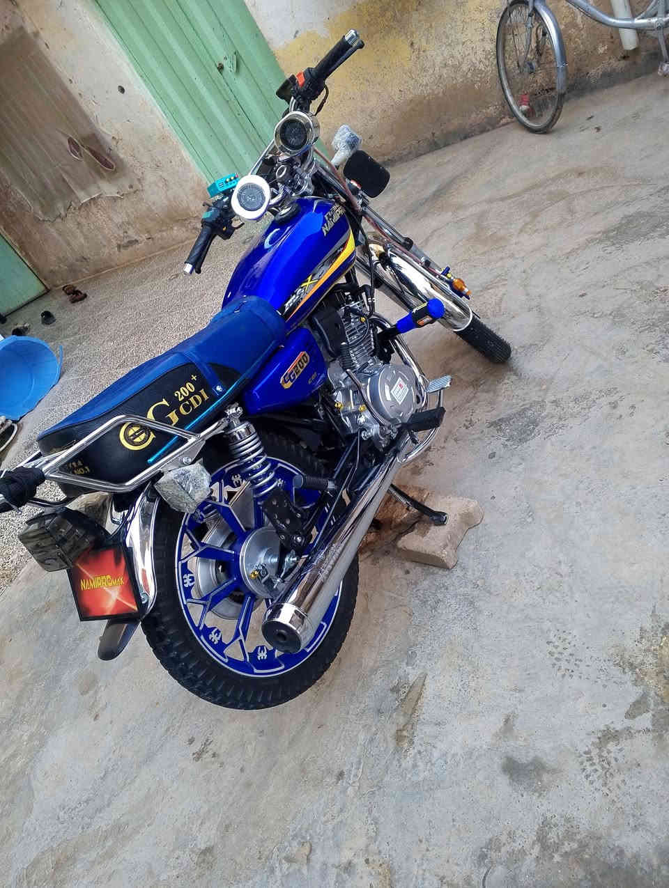 دراجه للبيع نام برو موديل 2025 محرك 200 دراجه نضيف مكفوله من كلشي تجي تاخذ وتتطلع السعر 850وبيه مجال المكان منصوريه الجبل موجود خاص وهذا الرقم اتصل ***********
