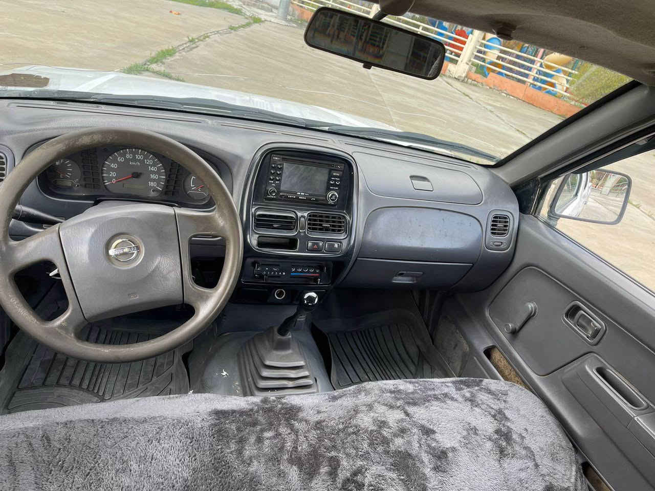 نيسان ٢٠٠٢ ئارم پلاستيك سليمانى به شه رتى ئه وه ليات و غرامه 
ته بريد پاوه ر
گيرومه كينه و اكسل به شه رت 
كامل په مپ كراوه بؤ جوانى بيليدران پشت و پيش كه بس 
٤ تايه لؤك
توندوتولى به شه رت
غاز ى بو به ستراوه 
كرانه وه ى نييه چه مه له غ بو نيت ده رگا 
٧١$
ناونيشان قه لادزى 
***********
*********** بشدار, السليمانية
