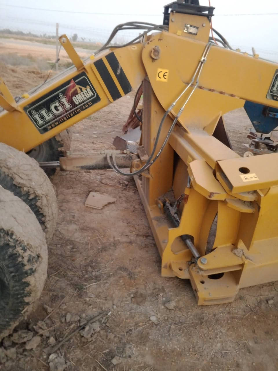 سلام عليكم ليزرر للبيع لبلادي الاصلي وجديد وكامل هو غراضه وثلاثه امتار ونص او جديد كلش والباقي تفاصيل ع خط *********** العنوان النجف الاشرف مشخاب واتصل وبيك خيرر وتدلل غير متواجد ع فيس فقط ع خط 🤨
