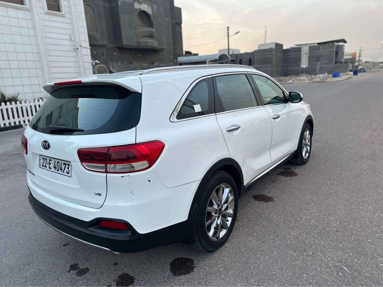 سورنتو 2018 اربيل سنويه هسه مجدده لل30
كفاله عامه 
محرك 6 سلندر 3500
بصمه - كشنات ثنين كهربائيه - باب خلف كهربائي
ماشيه 120
‎السعر 228
البصرة الجزائر رقم صاحب السياره ***********
مكلف بالنشر ‏ البصرة, العراق
