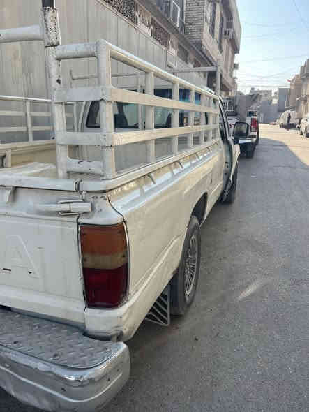 بيكم هيلوكس موديل87
خمسة جنگال
السيارة نضيفة وخير من الله 
مكينة وكير بلادي 
رقم نكليزي جديد
مصفرة غرامات 
سنوية2030
بغداد مدينة الصدر 
السعر42 ورقة
***********
