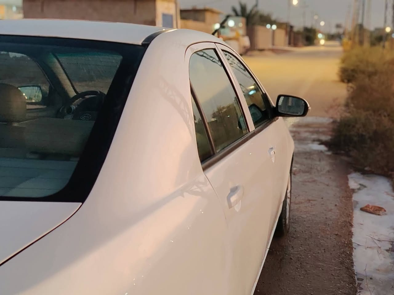 سلام عليكم
بي واي دي للبيع 2016 فول مواصفات 
المكان : البصرة_القرنة
رقم الهاتف :***********
