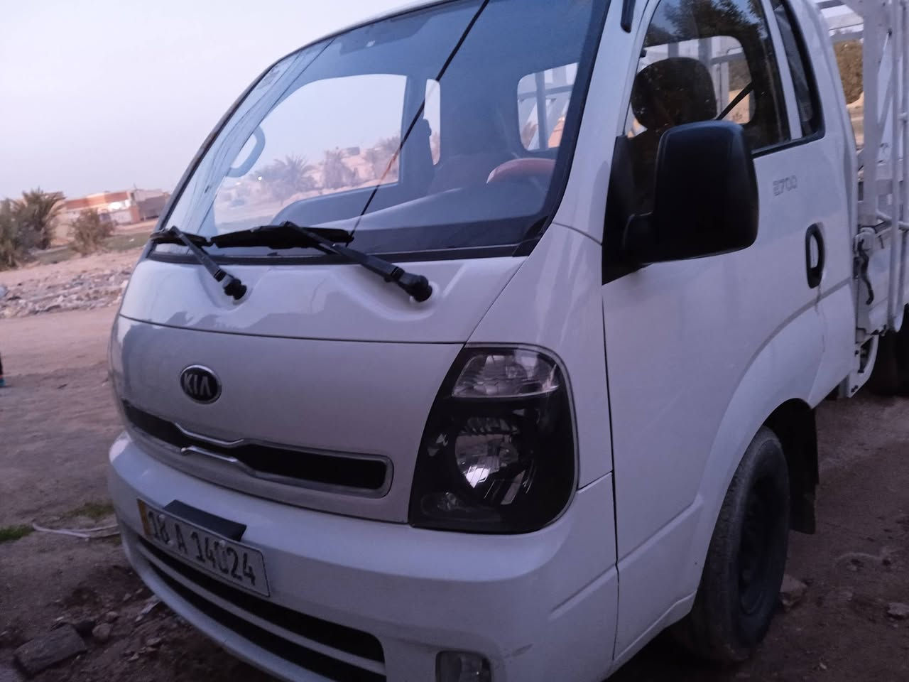 السلام عليكم كيه حمل كفاله من الضربه والصبغ كيرومحرك مكفولات رقم بابل انكليزي هزه جديده سنويه لسنت30بسمي تحويل ثاني يوم السيارمكانه نجف السعر110السياره كعدته حلوه ودواخله احله رقم ***********
