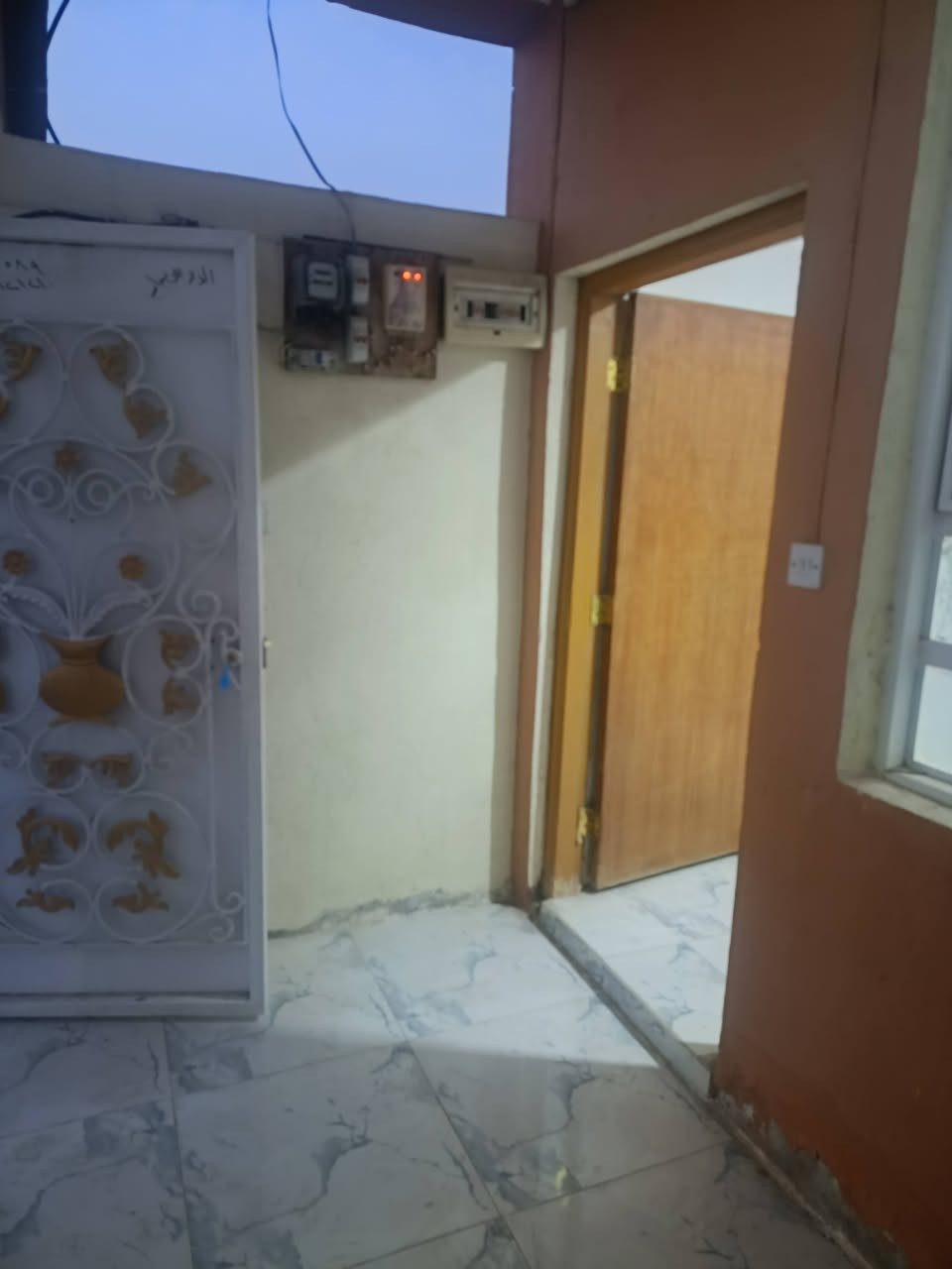 #رقم_المنشور((12))
دار #للايجار كوفه حي ميسان مساحه الدار 50 متر  يحتوي الدار ع غرفه وصاله ومطبخ وحمامات #سعر ايجار 225 صافي #الماء_والكهرباء ع صاحب الدار 
للاستفسار الاتصال او واتساب #ابوحوراء ***********//((*********** 
اتريد تبيع بيت عرصة البيت )))((للاستفسار الاتصال او واتساب #احمد *********** 
اتريد تبيع بيت عرصة الاتصال او مراسلتنا عن طريق الصفحة
