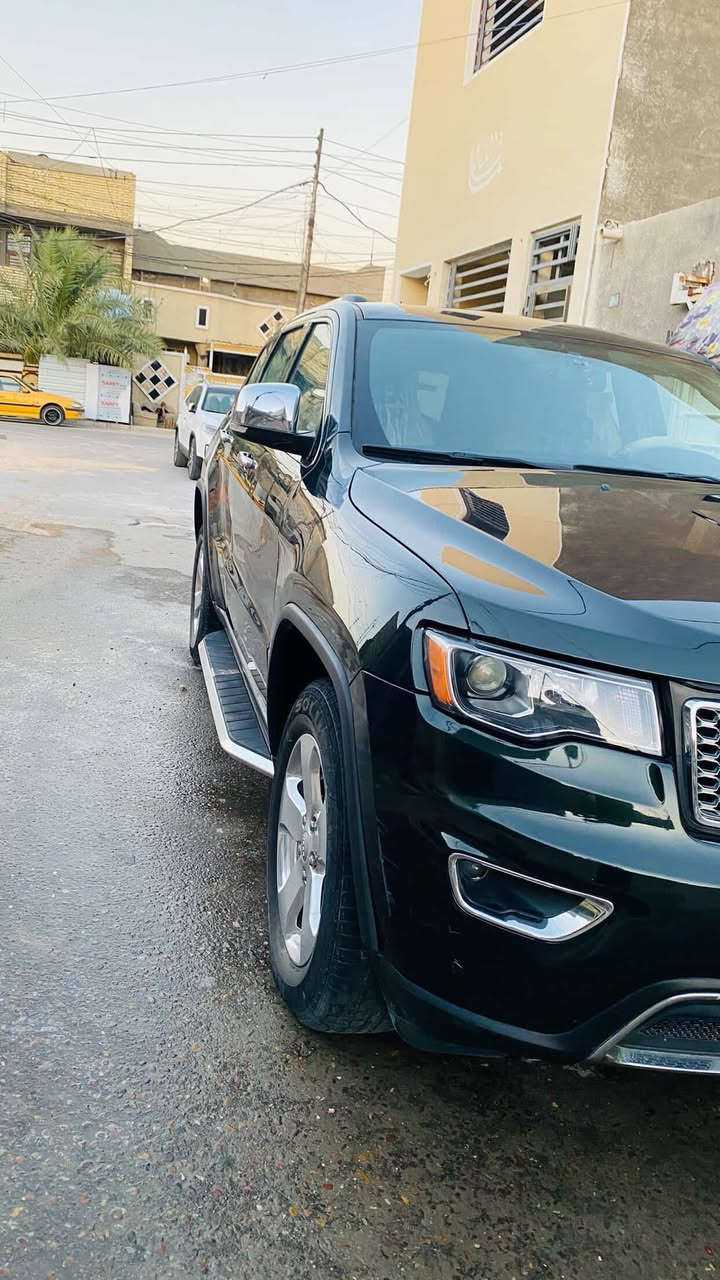 السلام عليكم جيب لاريدو 2011 بغداد بسمي
بيها صبغ احزام
رايدها 130 وبيها مجال
العنوان بغداد الدوره
***********
