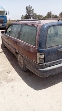 أوبل رقم أنبار للبيع سياره شغاله سعر 10ورقات 07833471979