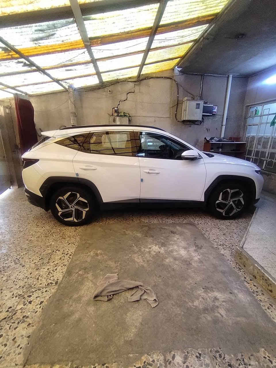 سياره توسان موديل 2022 سياره حلوه مكفوله من كل النواحي ماشيه 61 بغداد /مدينة الصدر رقم الموبايل *********** بغداد, العراق
