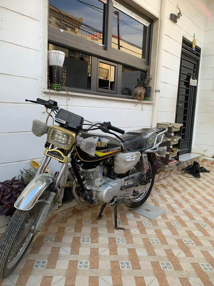 سلام عليكم دراجه سونك 24 شرط مامفتوح منفيس موجود سويج بلادي وياه ونضيفه فول سعر 630 وبيه مجال شراي يخابرني او يجي خاص مكاني كركوك ***********
