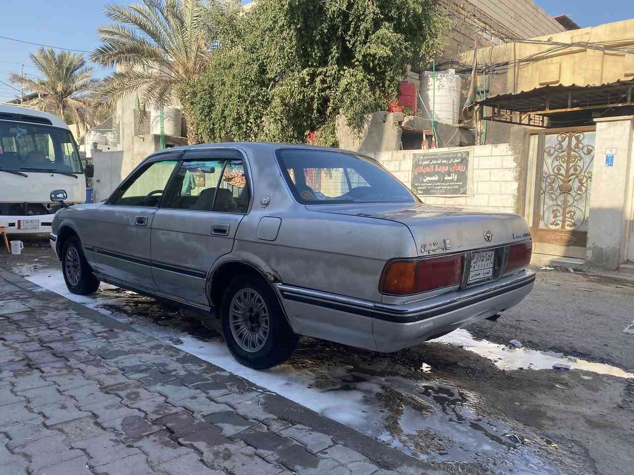 أرنب بتره موديل ١٩٩١ تخم تاير سياره بلاديه بس جارده داخل جديد بسمي رقم جديد سنويه٢٧ مكفوله كص ونقل جثه وضربه  مكان البصره ***********السعر ٦٥
