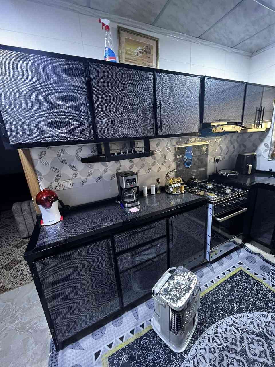 للبيع ***********
سعر 300 قفل
